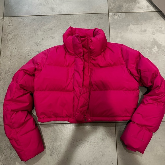 Lululemon Cropped Wunder Puff Down Jacket - Picture 4 of 11